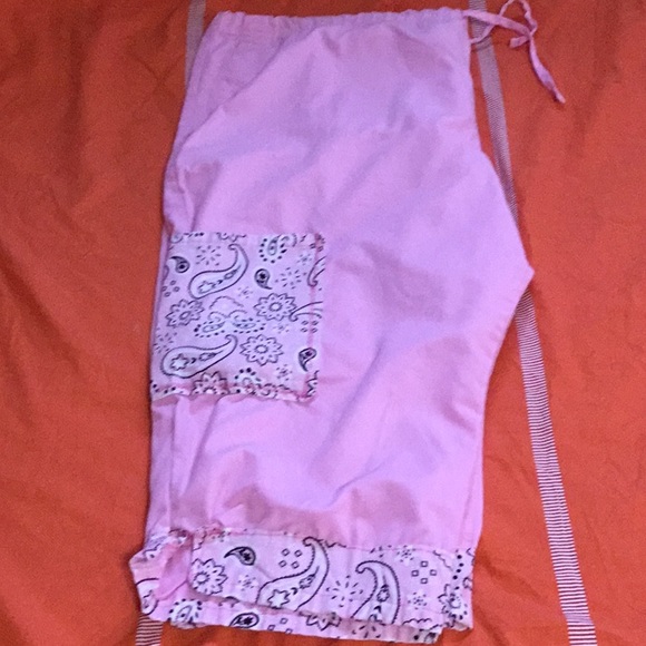 SB Scrubs bandanna Scrub Capris